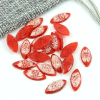 Kaboszon z żywicy wrzeciono fasetowane czerwone 14x6mm [6szt]