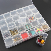 Organizer z 30 pojemnikami do przechowywania 21x17x3cm