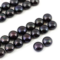 Perła czarna do połowy wiercona 10,5-11mm [para]