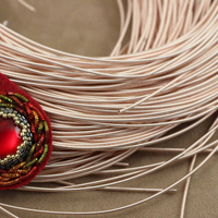 Bajorek do haftu twardy rose gold 1,25mm [ 4g ]