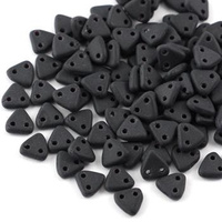 Triangle 6mm Matted Jet [40szt]