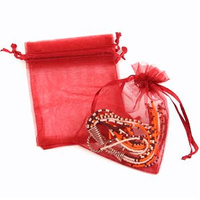 Woreczek z organzy bordowy 9x7cm