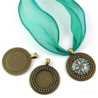 Baza do kaboszonu okragła mosiężna na wisior 25mm [1szt]