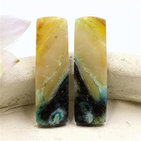 Kaboszony opal blue 34x10x4mm [para]