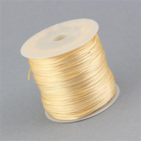 Sznurek satynowy morelowy 1,5mm [szpula 45m]