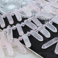 Kwarc różowy zawieszka grot 25x6mm