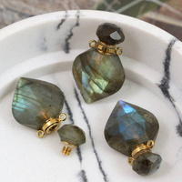 Labradoryt zawieszka perfumetka z odkręcanym korkiem 26x16mm