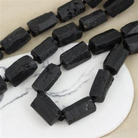 Turmalin czarny surowy wałek 16x12mm