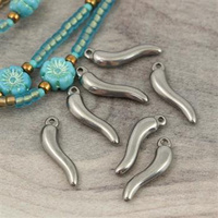 Zawieszka papryczka stal szlachetna 20x4mm