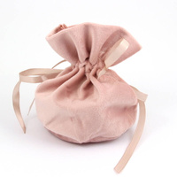 Sakiewka z okrągłym dnem z weluru różowa 14x12cm