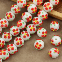 Koralik szklany w kwiatki biały 13x12mm