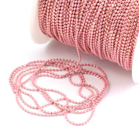Łańcuszek metalowy kulkowy 1,5mm różowy [1 metr]