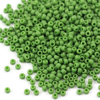 Toho Round 11/0 Semi Glazed Clover [10g]