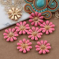 Element ozdobny kwiatek emaliowany różowy 18mm