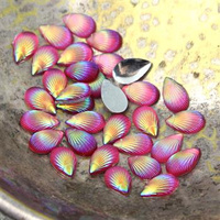 Kaboszon akrylowy łezka muszla fuksja AB 12x8mm