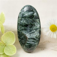 Kaboszon Serafinit 39x20x6mm