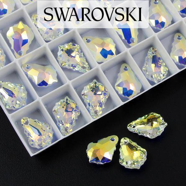 6090 Swarovski Baroque Pendant 16x11mm Aurore Boreale