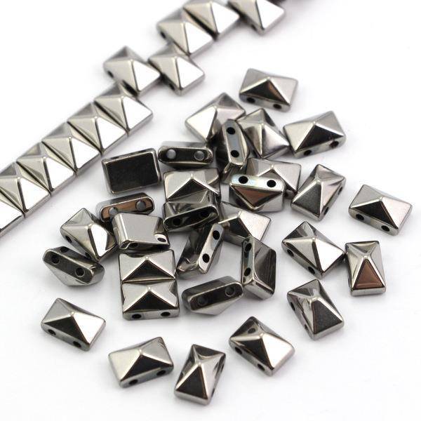 Hematyt piramidka srebrna 8x5mm [10szt]
