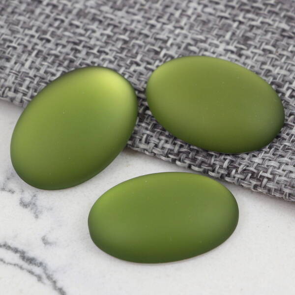 Kaboszon Lunasoft owal olive 25x18mm