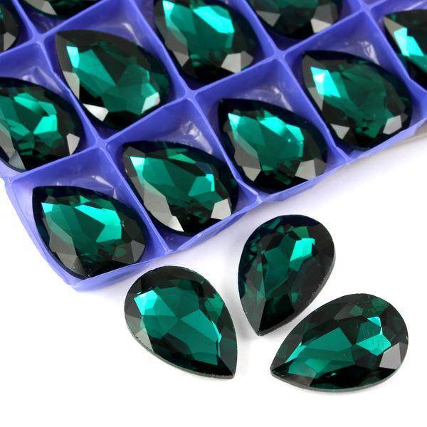 Kaboszon diamentowy łezka emerald 30x20mm [1szt]