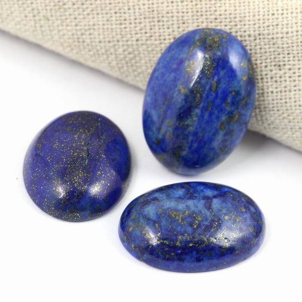 Kaboszon lapis lazuli owal 25x18mm