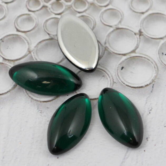 Kaboszon szklany Dk. Emerald - Silver Foiled wrzeciono 20x10mm