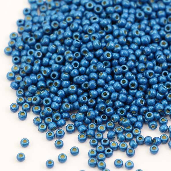 Toho Round 11/0 Permafinish - Matte Galvanized Turkish Blue [10g]