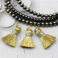 Chwost złoty metaliczny z ogniwem 20x6mm